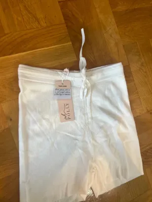 Spodnie/Spodenki Oh Polly