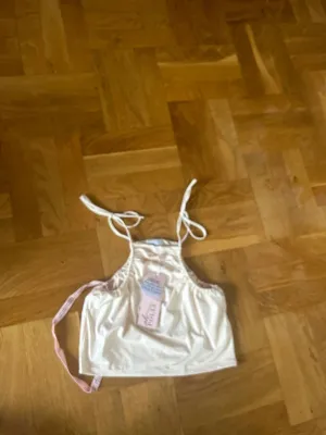 Camiseta/Top Oh Polly